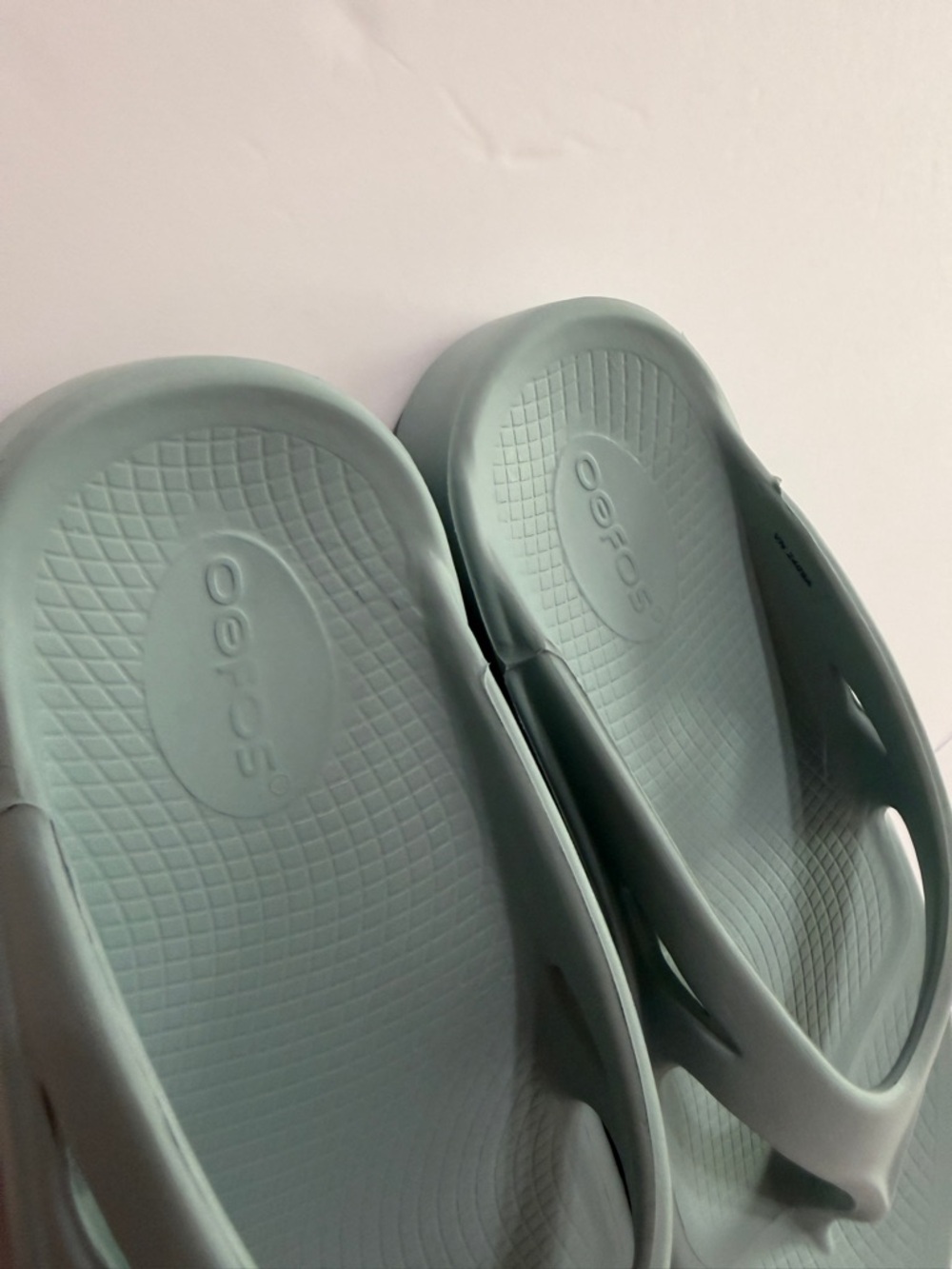 OOFOS Women's Sandals in Mist Blue Recovery Sandals Women’s Size 7 - Picture 4 of 6